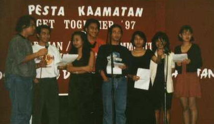 1997 : Choir presentation